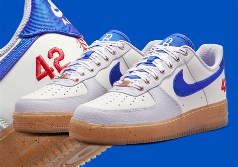 Nike Air Force Robinson Online