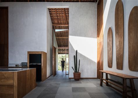 House Puri Bukit By Alexis Dornier 谷德设计网