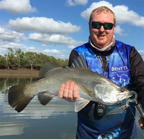 Fishing for King Threadfin Salmon in Hervey Bay