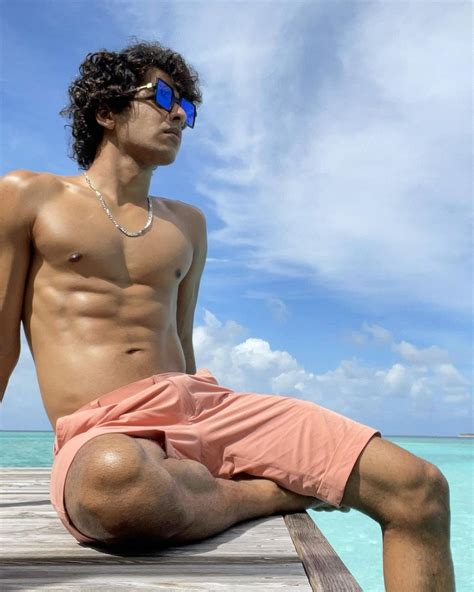 Shirtless Bollywood Men Ishaan Khatter S Holiday Pics Are So Sexy Hot