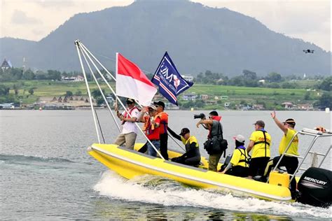 Pembukaan F1 Powerboat 2024 Disambut Riuh Ribuan Penonton Hassanudin