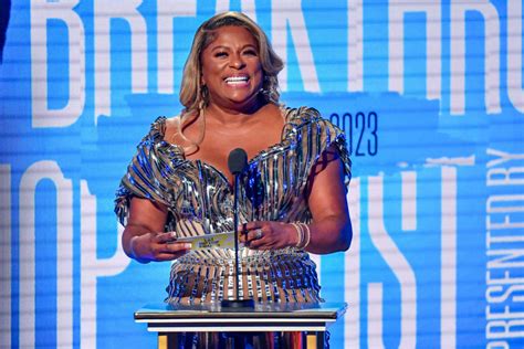 Yolanda Yo Yo Whitaker Named Zeta Phi Beta Honorary Member Wbls