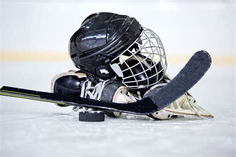 Las Vegas woman starts nonprofit to help parents handle youth hockey ...