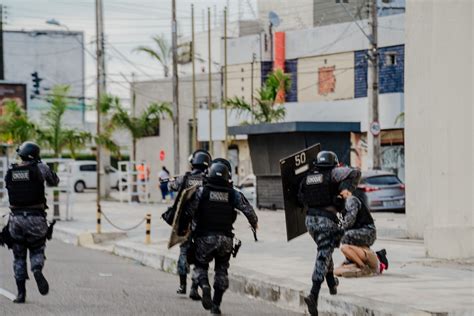 Manifestantes Denunciam Repress O Violenta Da Pm Em Ato Cidades Opovo