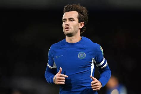 Ben Chilwell fires four-word Chelsea message after injury scare vs ...