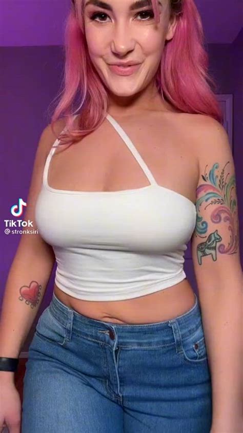 Siri Dahl Siridahl OnlyFans Cleavage Porn Video Clip 696531