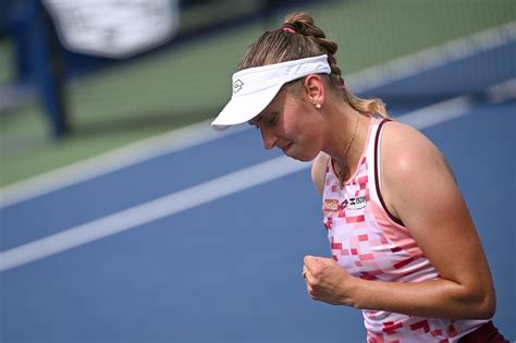 Us Open Elise Mertens Kwalificeert Zich Voor Derde Ronde Na Vlotte