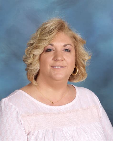 Meet The Faculty Shelly Anderson Talon Times