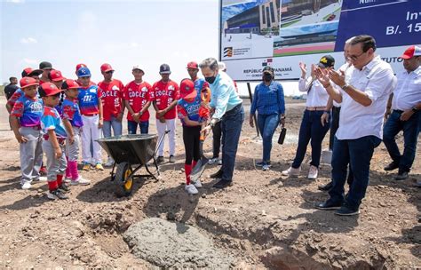 Presidente Cortizo Inaugura E Inspecciona Obras Durante Actividades En