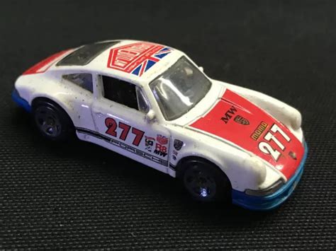 HOT WHEELS 71 Porsche 911 Collectable Scale 1 64 EUR 4 26 PicClick FR