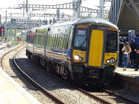 Gwr 387139 West Drayton Great Western Railway Class 387  Flickr