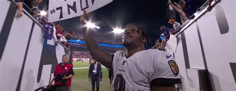 Lamar Jackson Holds Up Sign With Clear Message To Ravens After Win Vs