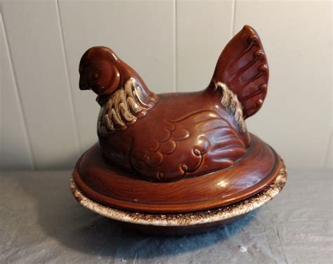 Large Vintage Hull Hen On A Nest Casserole Oven Proof USA Brown Bowl