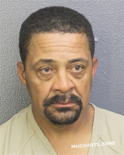 ROMAN ANGEL 12 14 2021 Broward County Mugshots Zone