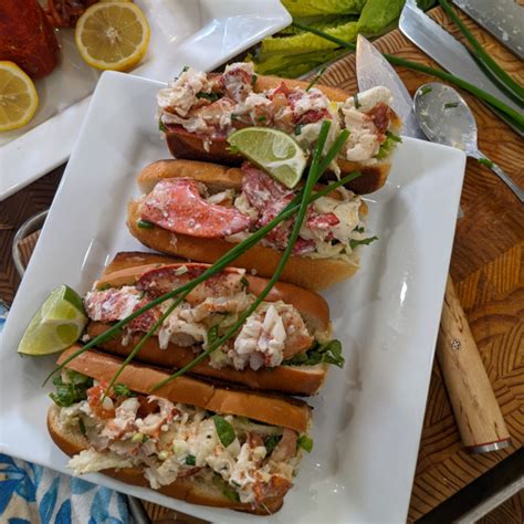 Classic Lobster Roll – Kilted Chef