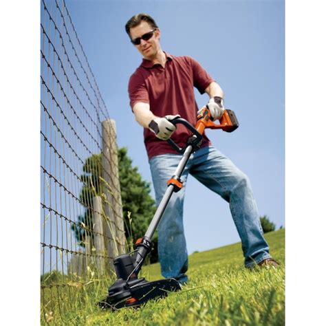 Black Decker 40 Volt Max 13 In Straight Shaft String Trimmer Battery And Charger Not Included