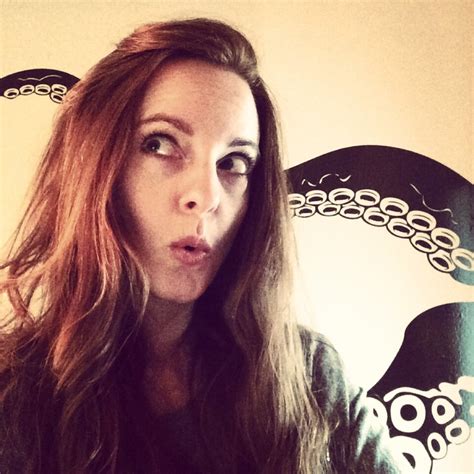 Amy Brown On Twitter Friendly Flora Witch Maneatingplant Halloween