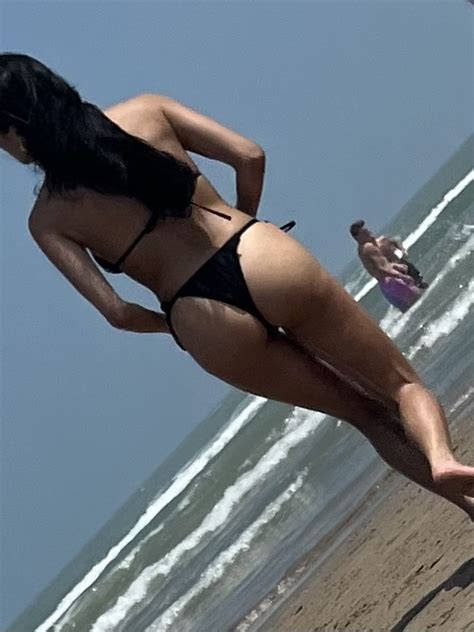 Beach Hunny On The Beach Bending Over Great Ass Oc Beach Bikini