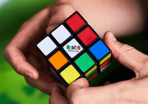 Max Park Breaks Rubiks Cube World Record At 313 Seconds A Journey Of