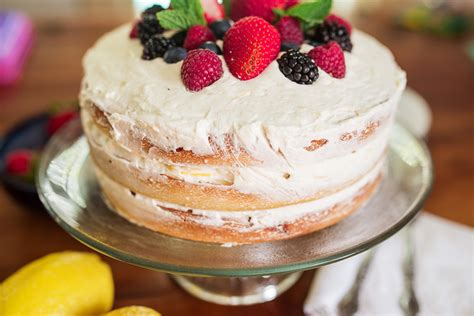 Mixed Berry Cake With Lemon Whipped Cream Icing Bebehblog