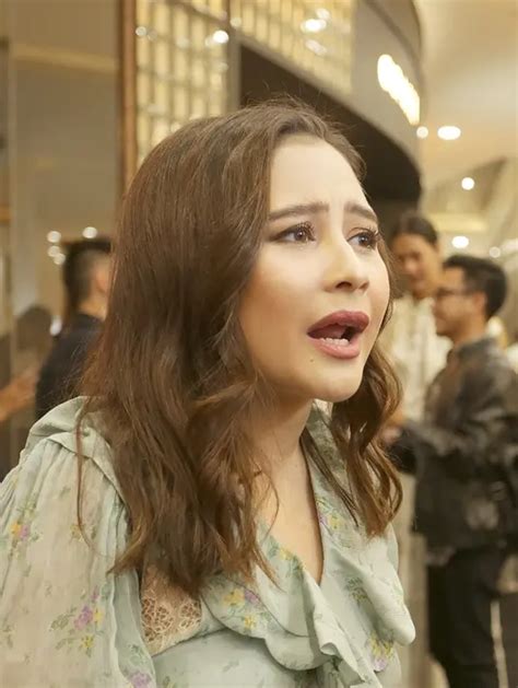 Prilly Latuconsina Tanggapi Kabar Miring Soal Hubungannya Dengan Maxime