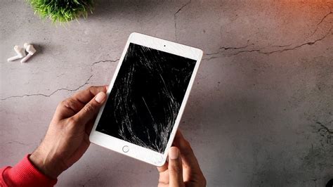 Ipad Mini Screen Replacement Cost The Reality Of Apple Service Youtube