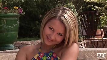 Zoe L Fox Model Page XVIDEOS