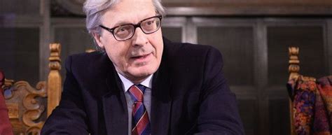 Vittorio Sgarbi eletto sindaco di Sutri nel viterbese Sarà un