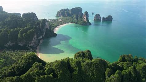 "Railay Beach" Images – Browse 13,887 Stock Photos, Vectors, and Video ...