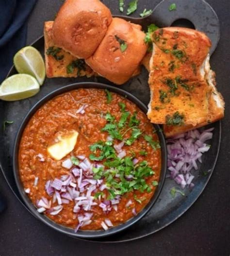 How To Make Healthy And Tasty Keto Pav Bhaji Fitpiq