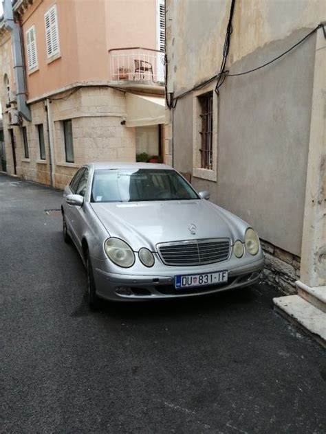 Mercedes Benz E Klasa 220 CDI 2002 God