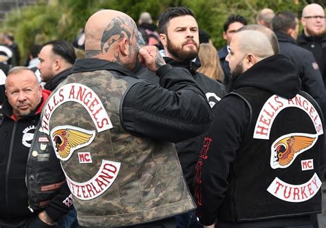 Zwei Polizeiexperten Erkl Ren Warum Hells Angels Untersch Tzt Werden