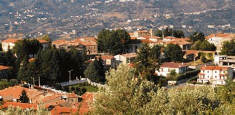 LAssociazione Dipignano Antico Borgo Organizza La Festa Dell Estate