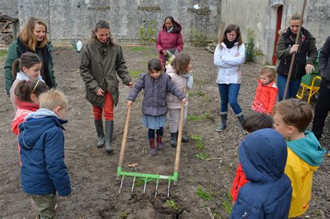 Atelier graine de jardinier au château de Chambord Association