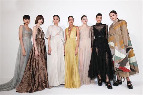 Cập nhật với hơn 70 về christian dior fall 2023 couture hay nhất