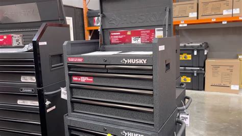 Husky 27 11 Drawer Tool Chest And Cabinet Combo In Glossy