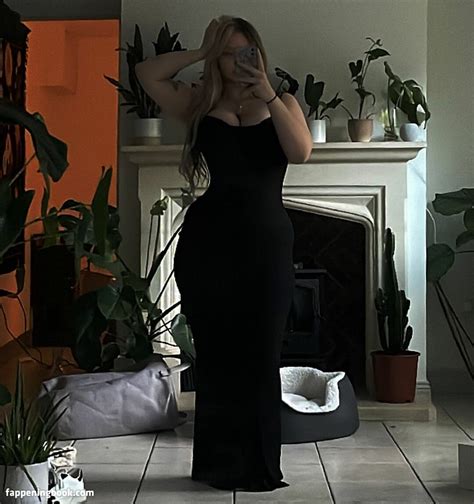 Isabella Dorta Nude OnlyFans Leaks Fappening Page FappeningBook