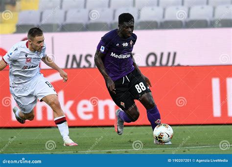 ACF Fiorentina Vs Cagliari Editorial Photo Image Of Field 190207201