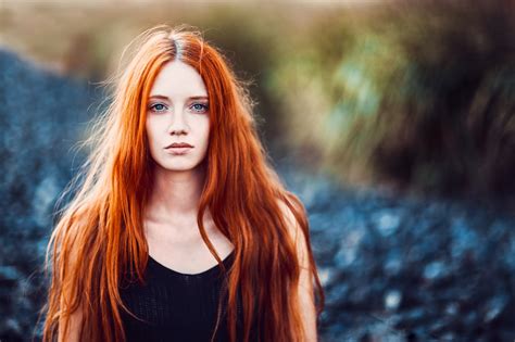 Women Model Redhead Long Hair Bare Shoulders Face Portrait Looking At