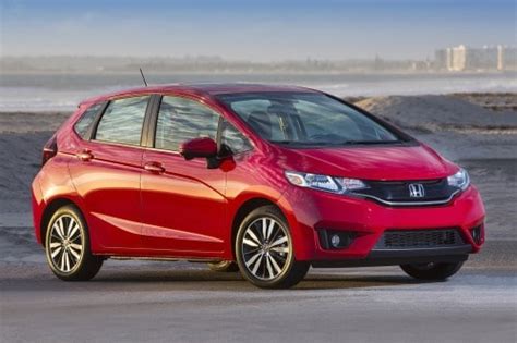 Used 2017 Honda Fit Ex L Features And Specs Edmunds