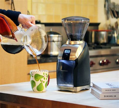 Baratza Virtuoso Grinder, The Ultimate Review - Coffee Dusk