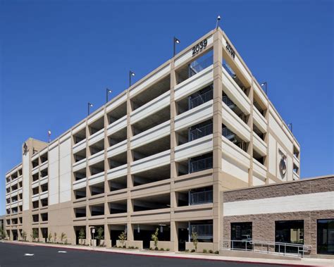 Washington Hospital Parking Garage - Vance Brown Builders