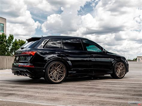 Stance Audi Sq7 4m 2020 Back