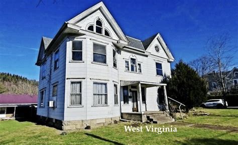 Cheapish Circa West Virginia Home For Sale With Gorgeous Woodwork