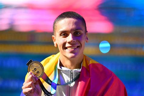 Fenomenul David Popovici a câștigat medalia de AUR în proba de 200 m