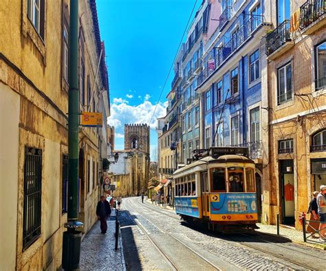 The perfect 2-week Portugal itinerary - Hopping Feet