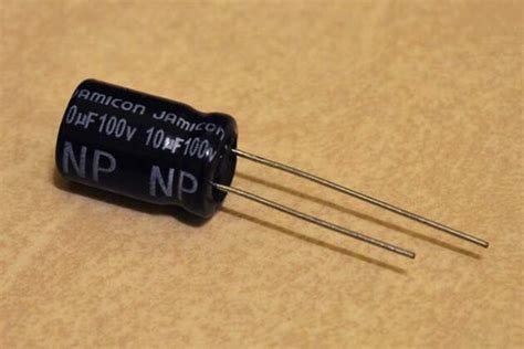 Polarized Capacitor Function And Applications Linquip