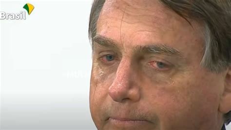 Poderei ser preso por até 100 anos diz Bolsonaro em discurso de