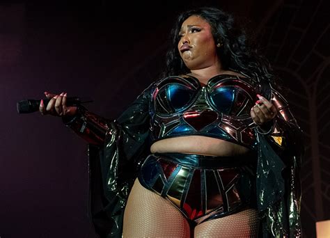 Lizzo Dares To Bare As She Poses Nude On Her Instagram