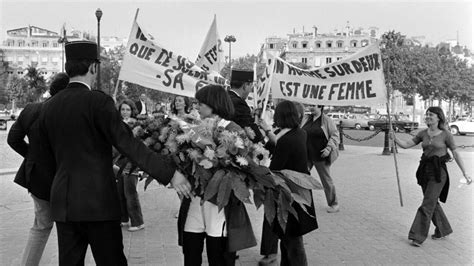 Lutas Feministas Movimento De Libertação Das Mulheres Completa 50 Anos